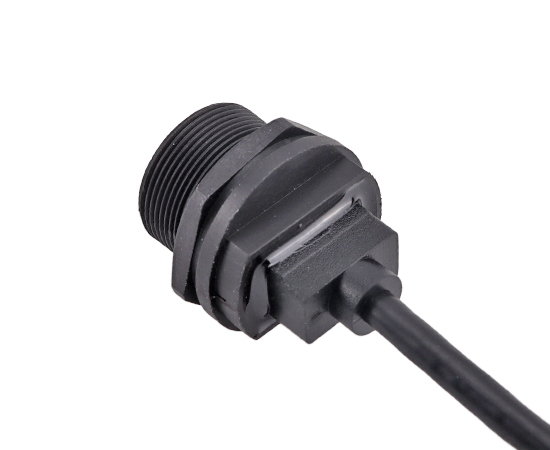 USB 母/公 带线 板后插座(螺纹式)}